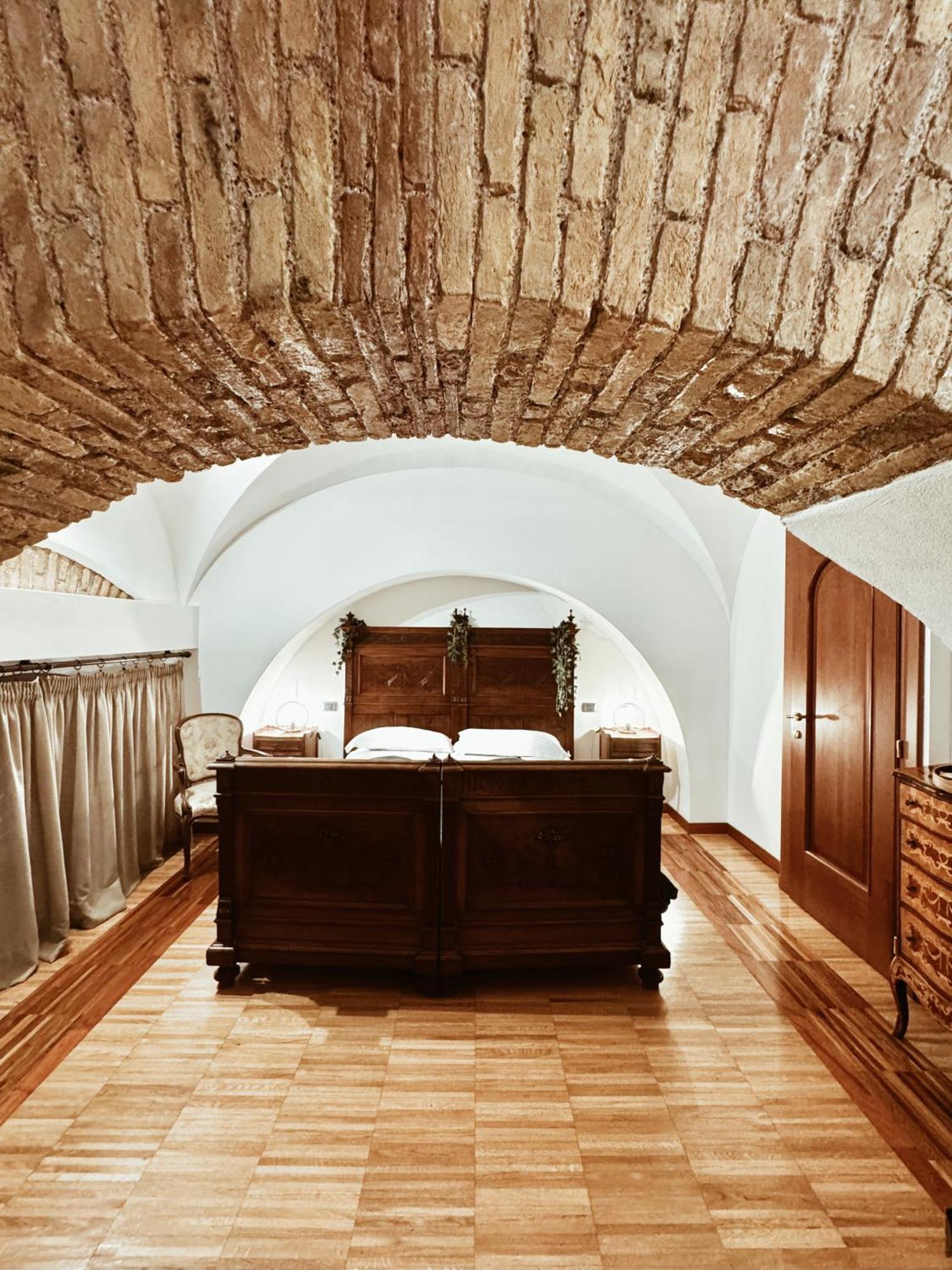 Residenza Tritone Luxury Guest House Trevi Fountain Roma Exterior foto